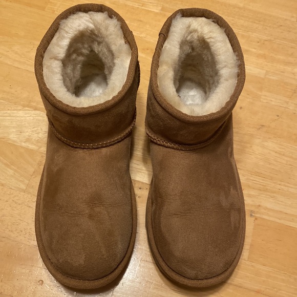 UGG Shoes - UGG classic mini boots